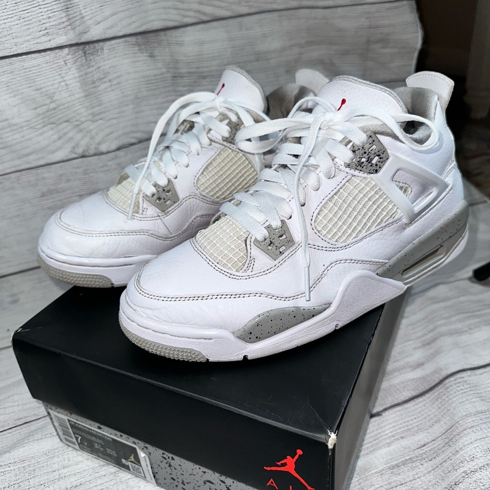 Nike Kids White and Gray Sneakers
